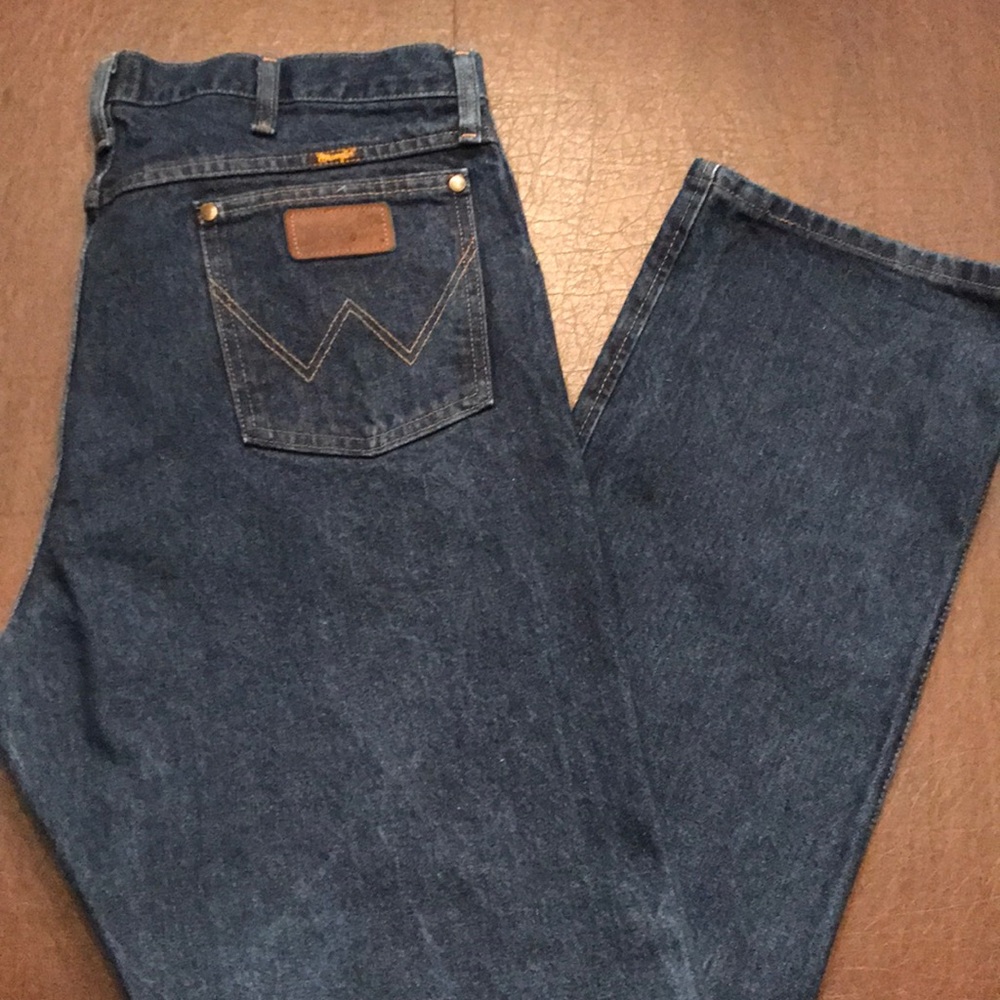 Wrangler Regular Fit Men’s Size 37x34